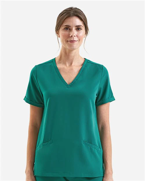 Women's Tops